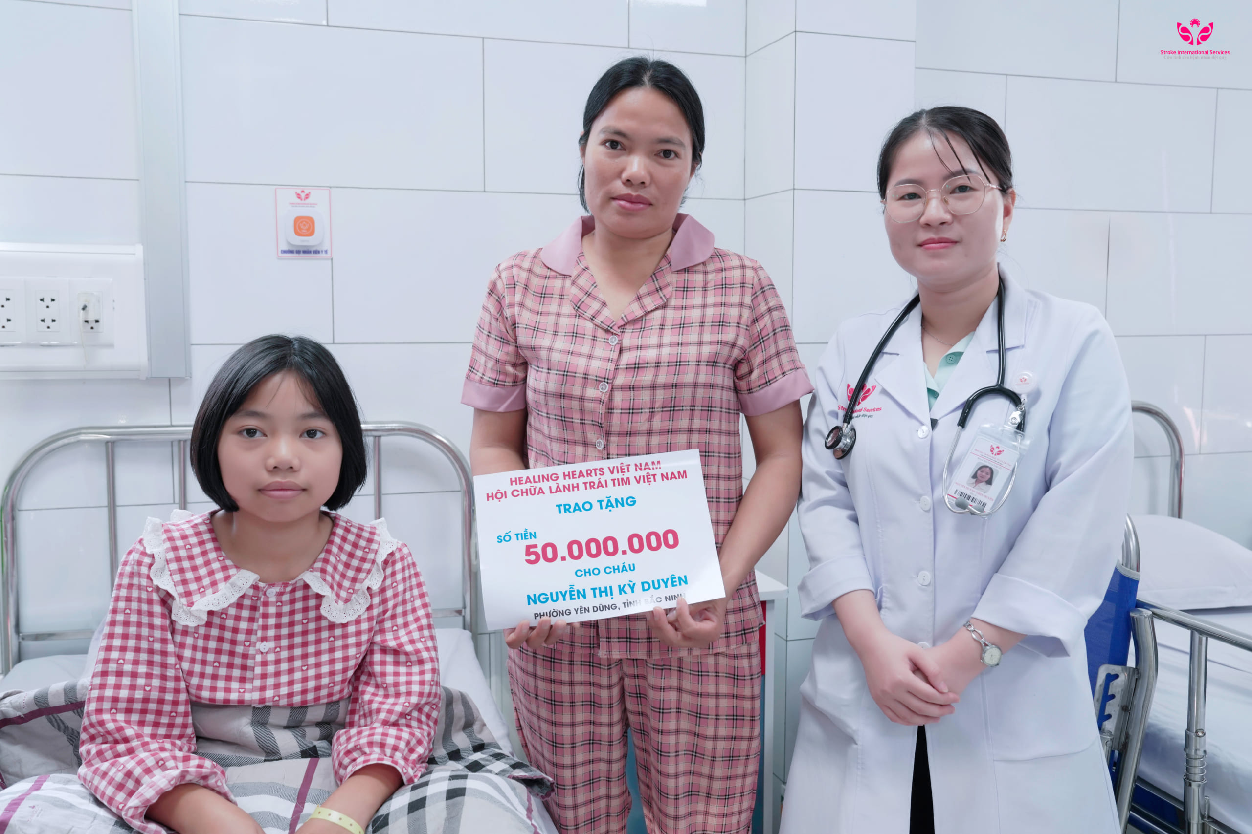 Ước mơ thành bác sĩ Cô bé mắc bệnh dị dạng mạch máu não